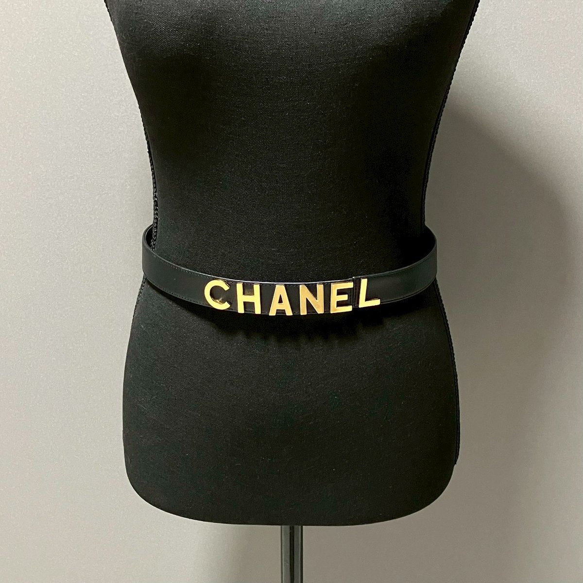 CHANEL (シャネル) ヴィンテージ ロゴ レザー ベルト | Cattleya Vintage