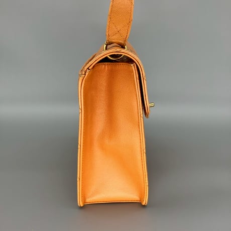 CHANEL (シャネル) ヴィンテージ マトラッセ キャビアスキン ターンロック ココマーク ハンドバッグ