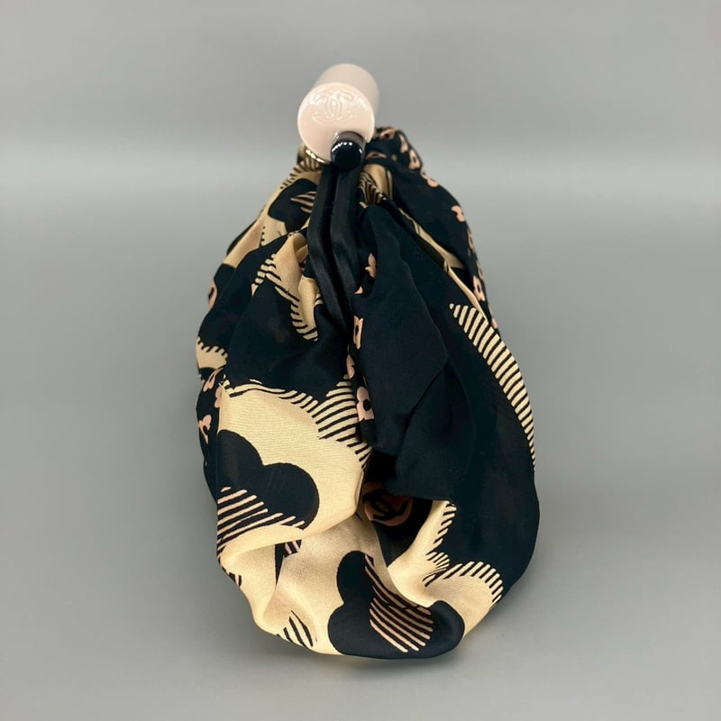 CHANEL フラワー柄 クラッチバッグ CHANEL - 【CHANEL】2024 フラワーハンドルクラッチ チェーン