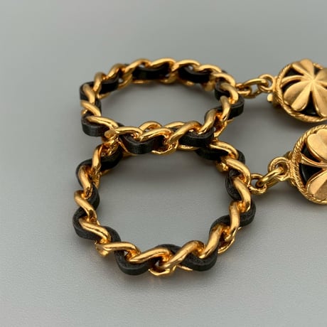 CHANEL (シャネル) ヴィンテージ クローバー 四葉 レザー スイング イヤリング