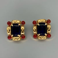 CHANEL (シャネル) ヴィンテージ カラーストーン グリポア マトラッセ イヤリング