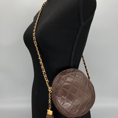 CHANEL (シャネル) ヴィンテージ ラムスキン ブラウン ラウンド ショルダーバッグ