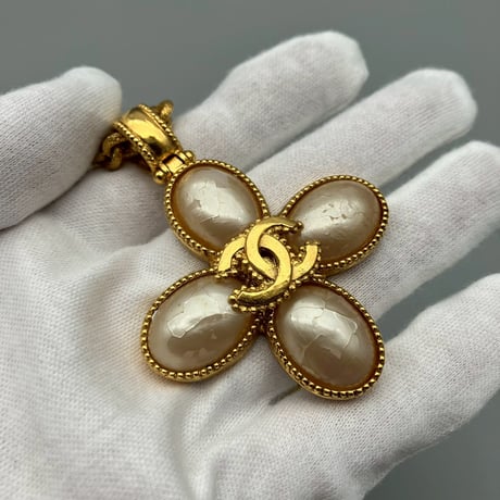 CHANEL (シャネル) ヴィンテージ パール ココマーク クロス ネックレス