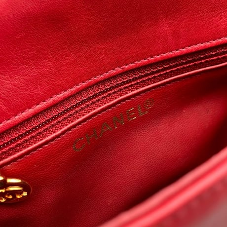 CHANEL (シャネル) ヴィンテージ ラムスキン トリプルココマーク ターンロック レッド ウエストバッグ