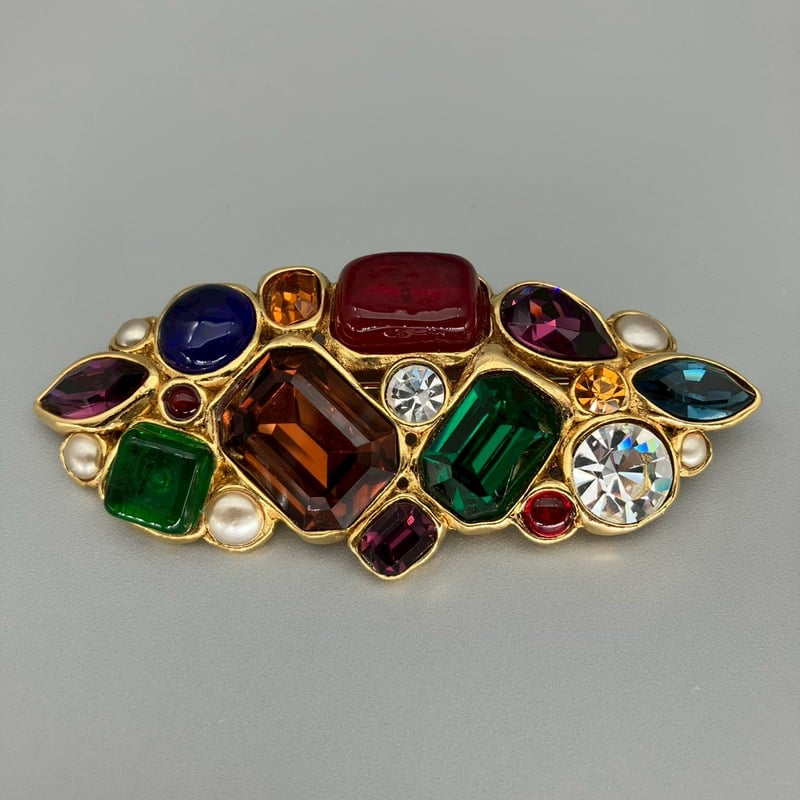 CHANEL (シャネル) ヴィンテージ カラーストーン グリポア ライン