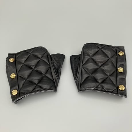 CHANEL (シャネル) ヴィンテージ レザー ボタン 手袋 グローブ