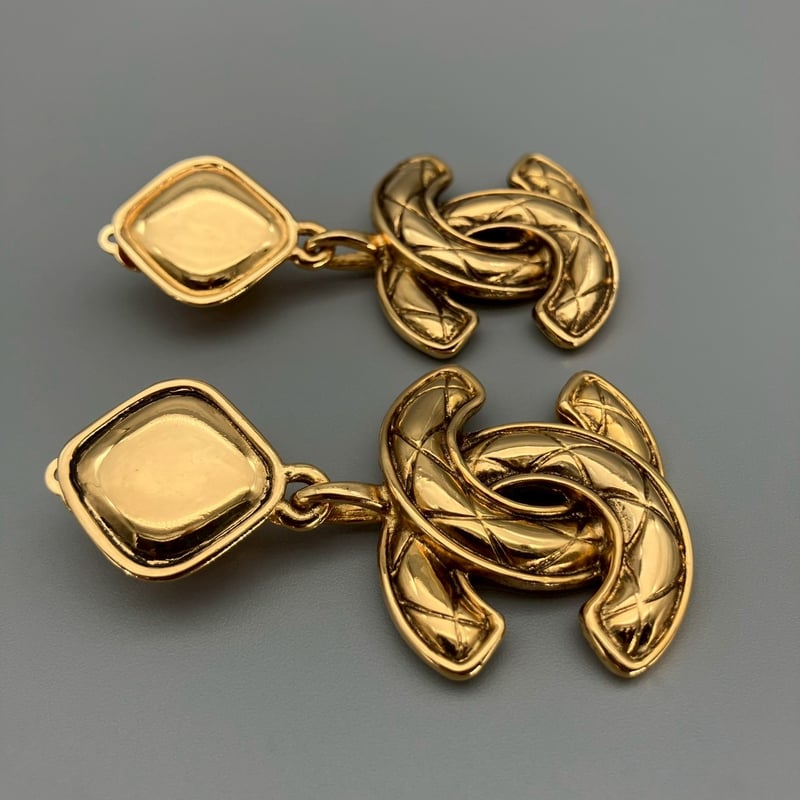 CHANEL (シャネル) ヴィンテージ マトラッセ ココマーク