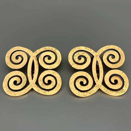 CHANEL (シャネル) ヴィンテージ 渦巻 大振り イヤリング