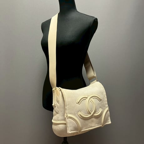 CHANEL (シャネル) ヴィンテージ デカココ ココマーク ムートン ショルダーバッグ