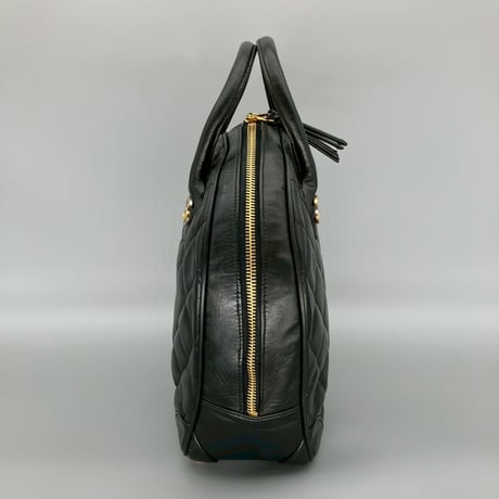 CHANEL (シャネル) ヴィンテージ パリ限定 マトラッセ ココマーク ラムスキン ハンドバッグ