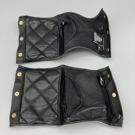 CHANEL (シャネル) ヴィンテージ レザー ボタン 手袋 グローブ