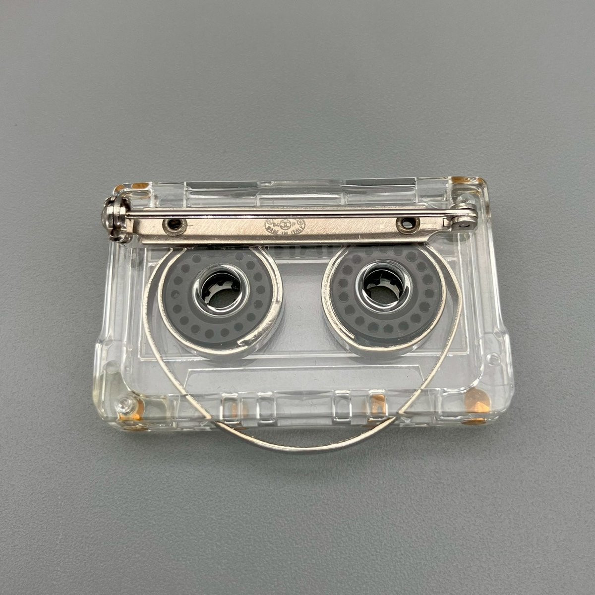CHANEL (シャネル) ヴィンテージ カセットテープ ロゴ ブローチ