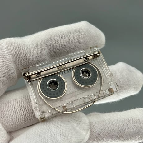 CHANEL (シャネル) ヴィンテージ カセットテープ ロゴ ブローチ