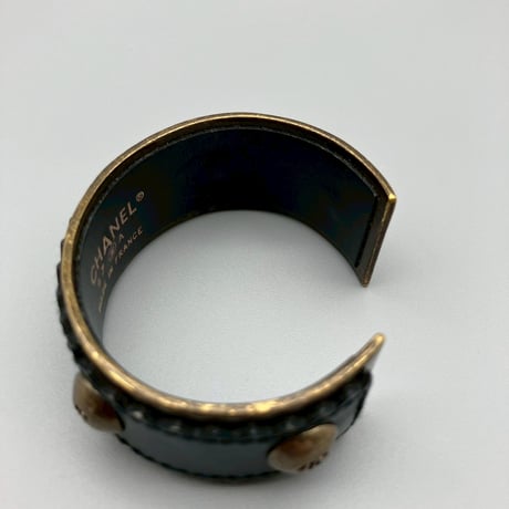 CHANEL (シャネル) ヴィンテージ ココマーク レザー バングル