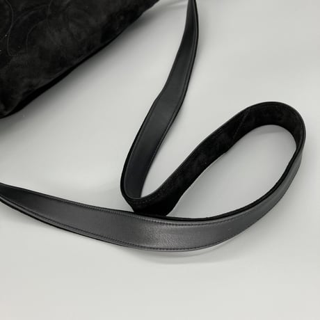 CHANEL (シャネル) ヴィンテージ スエード トリプルココマーク ショルダーバッグ