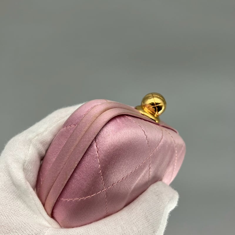 CHANEL (シャネル) ヴィンテージ サテン マトラッセ ピンク ミニポーチ