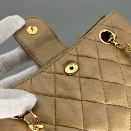 CHANEL (シャネル) ヴィンテージ マトラッセ ココマーク プッシュロック ベージュ ミニショルダーバッグ