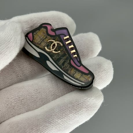 CHANEL (シャネル) ヴィンテージ スニーカー 靴 ココマーク ブローチ