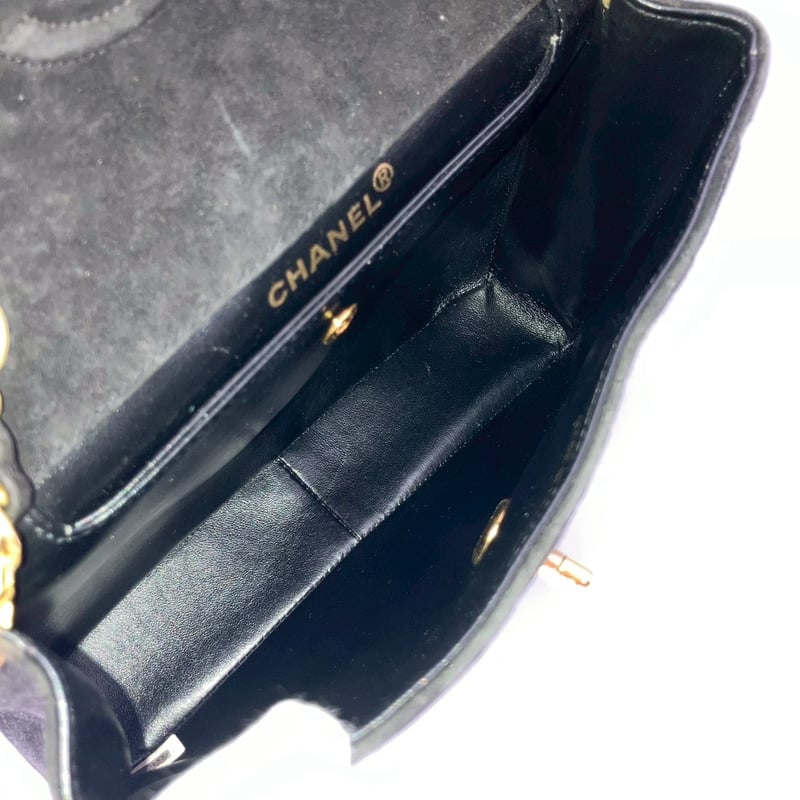 CHANEL (シャネル) ヴィンテージ スエード ターンロック ココマーク