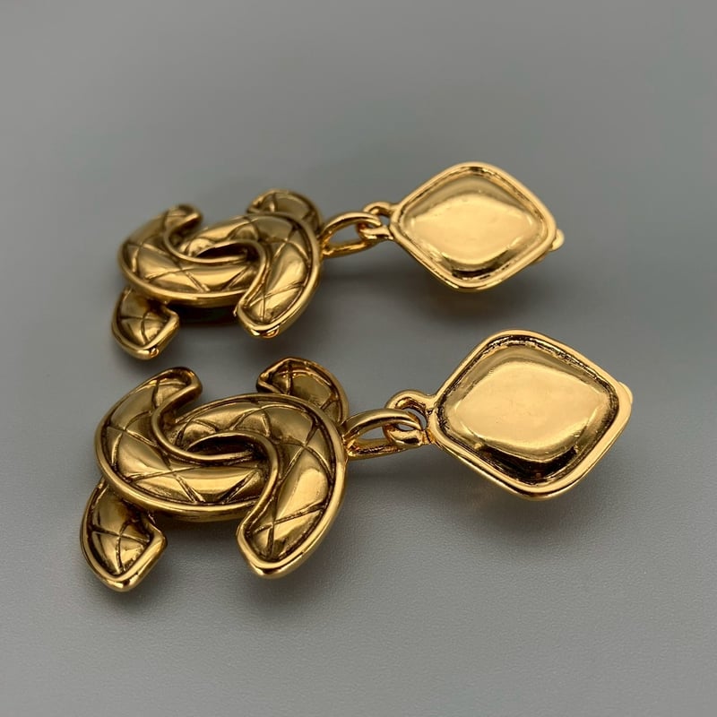 ✨CHANEL✨ココマーク✨ゴールド✨マトラッセ✨ヴィンテージ✨イヤリング✨ CHANEL】シャネル ココマーク イヤリング ヴィンテージ 金メッキ