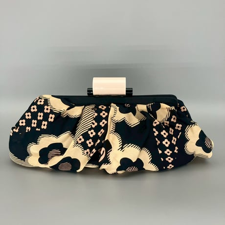CHANEL (シャネル) ヴィンテージ カメリア フラワー ココマーク がま口 シルク クラッチバッグ ハンドバッグ