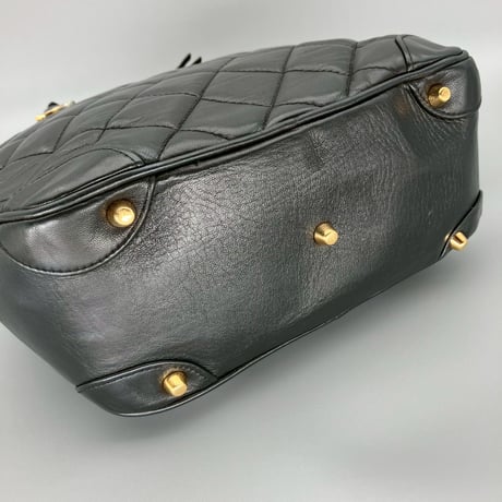CHANEL (シャネル) ヴィンテージ パリ限定 マトラッセ ココマーク ラムスキン ハンドバッグ