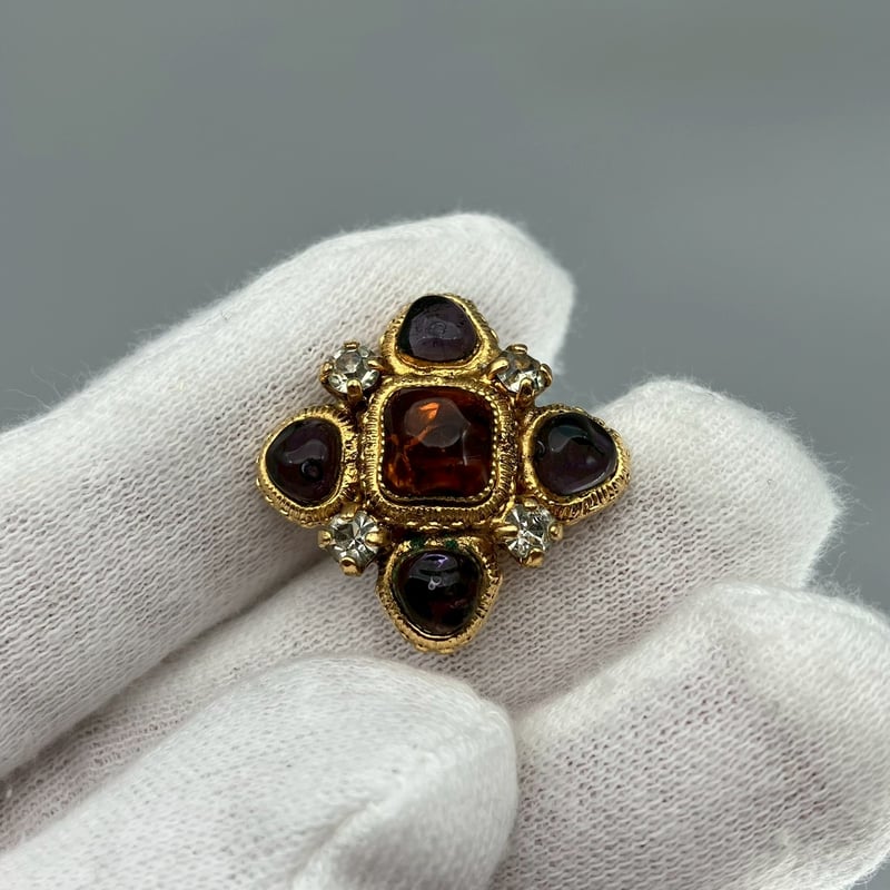 CHANEL (シャネル) ヴィンテージ カラーストーン グリポア ライン