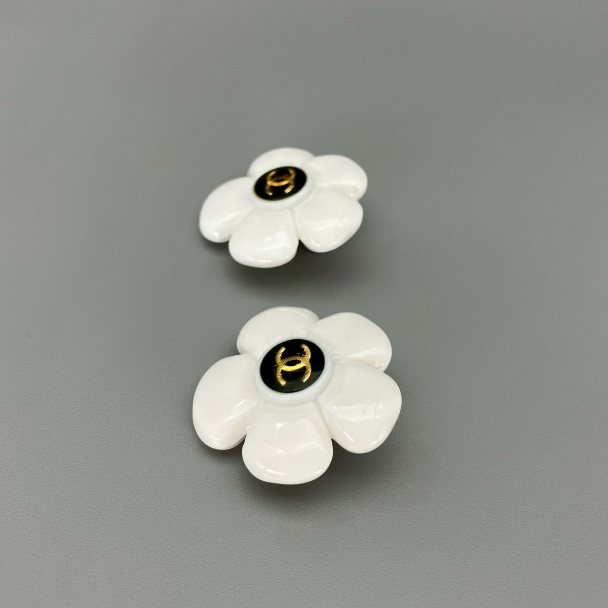 CHANEL (シャネル) ヴィンテージ ココマーク カメリア イヤリング 