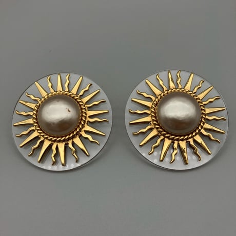 CHANEL (シャネル) ヴィンテージ 太陽 パール クリア イヤリング