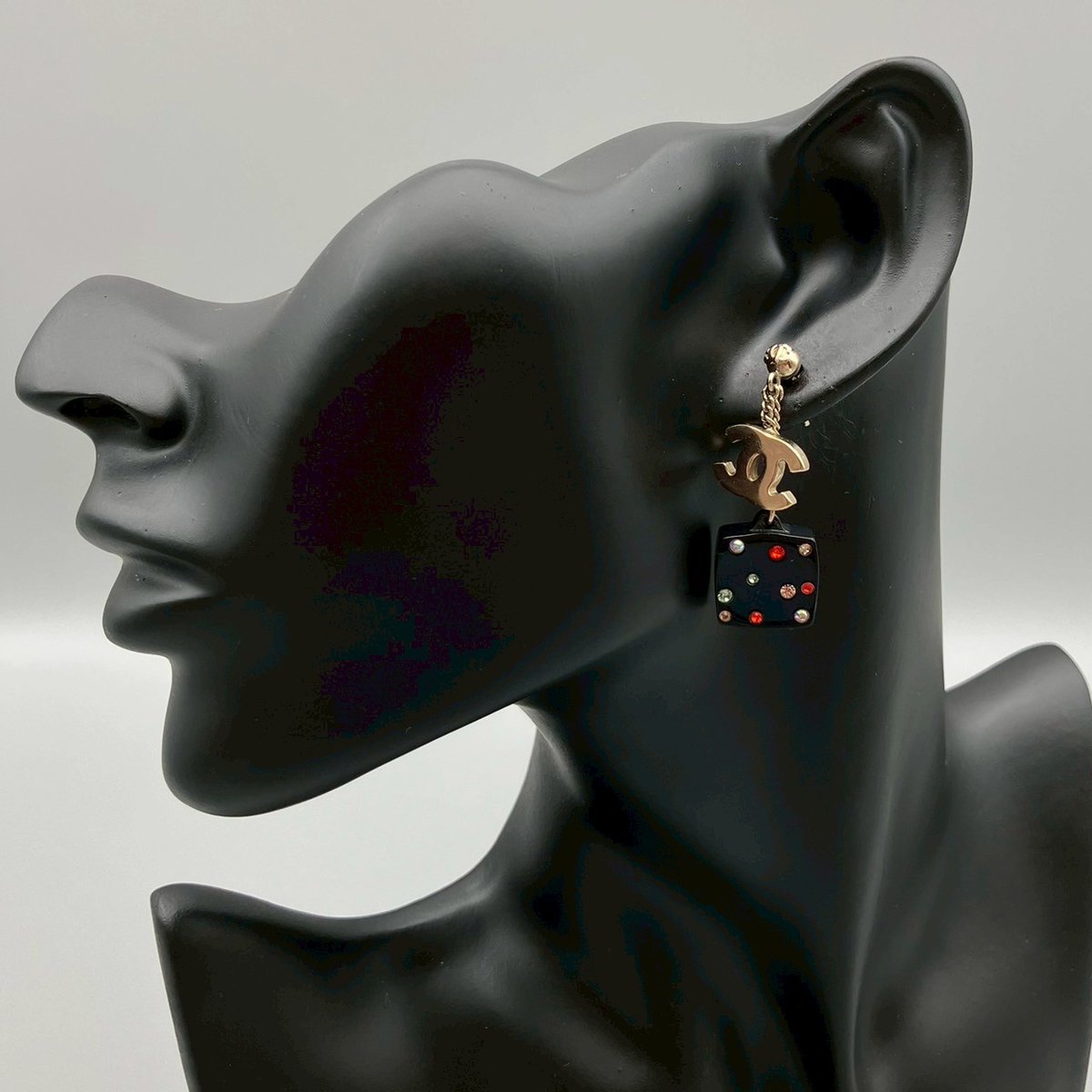 ✨シャネル✨CHANEL✨ヴィンテージ✨ココマーク✨ピアス✨ CHANEL(シャネル) Coco Mark Pierced Earrings ヴィンテージ