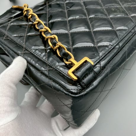 CHANEL (シャネル) ヴィンテージ ココマーク マトラッセ ターンロック パテントレザー エナメル リュックサック バックパック