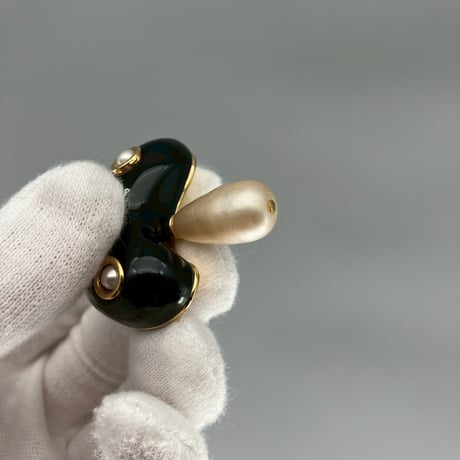 CHANEL (シャネル) ヴィンテージ キノコ マッシュルーム パール ブローチ