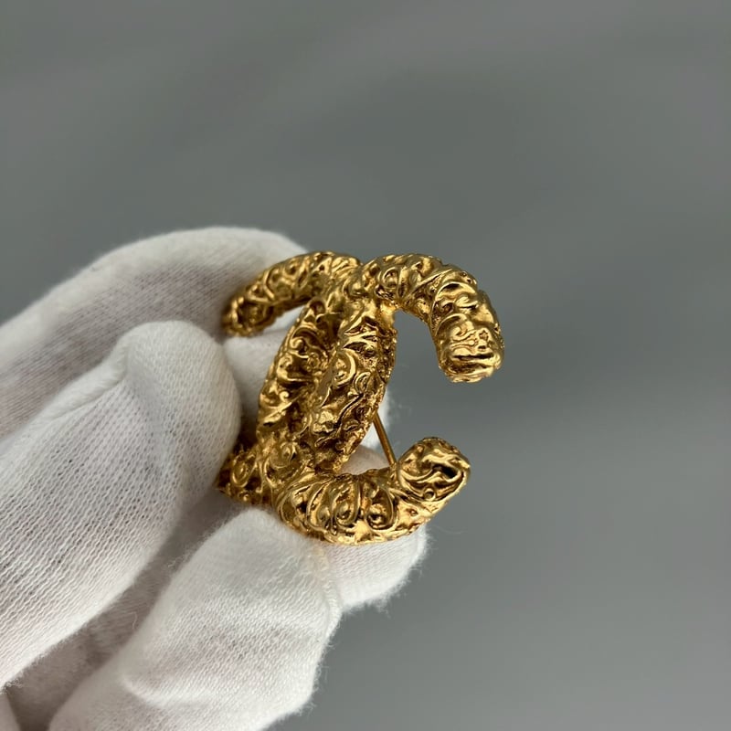 CHANEL (シャネル) ヴィンテージ ココマーク 溶岩 ブローチ