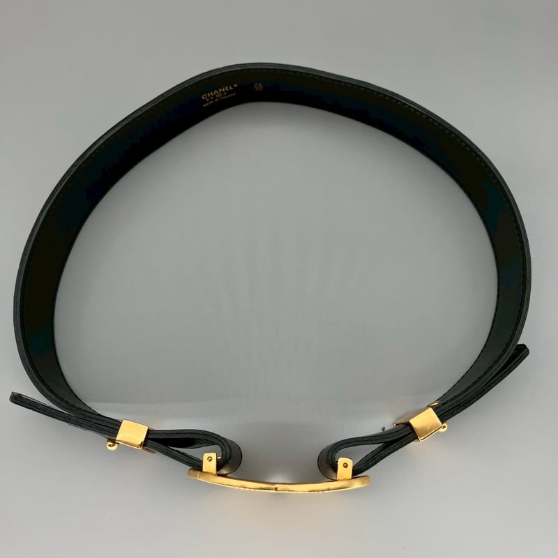 【シャネル CHANEL 】ココマーク レザー ベルト ヴィンテージ CHANEL (シャネル) ヴィンテージ デカココ ココマーク レザー