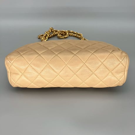 CHANEL (シャネル) ヴィンテージ マトラッセ ココマーク プッシュロック ベージュ ミニショルダーバッグ