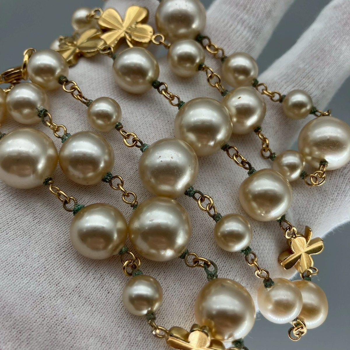 CHANEL ココマーク CCロゴ パール ネックレス ヴィンテージ 一点モノ CHANEL (シャネル) ヴィンテージ クローバー ココマーク パール