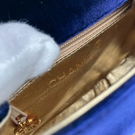CHANEL (シャネル) ヴィンテージ ベロア ベルベット ツイスト ターンロック ココマーク ハンドバッグ