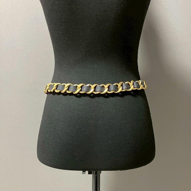 ⭐️美品⭐️シャネル　ヴィンテージコート　金ボタン　クローバー　緑　ベルベット シャイニーグログラン ノーカラーベルテッドコート | maison