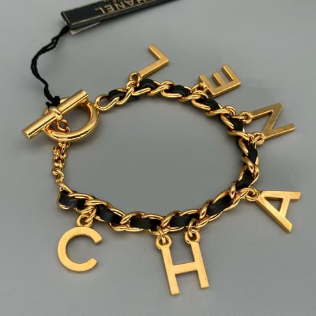 CHANEL (シャネル) ヴィンテージ ロゴ レザー ブレスレット