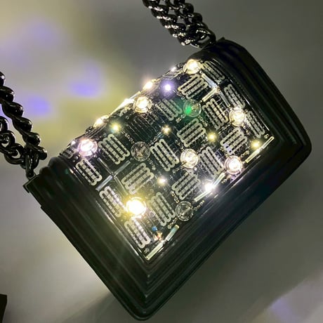 CHANEL (シャネル) 電球 LED ココマーク ショルダーバッグ