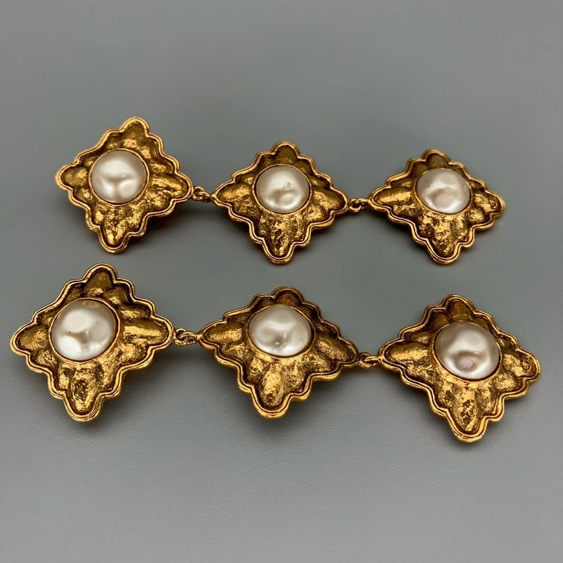 CHANEL (シャネル) ヴィンテージ ひし形 パール 3連 スイング