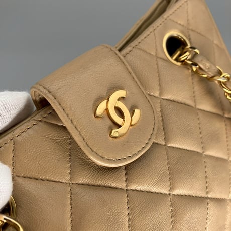CHANEL (シャネル) ヴィンテージ マトラッセ ココマーク プッシュロック ベージュ ミニショルダーバッグ
