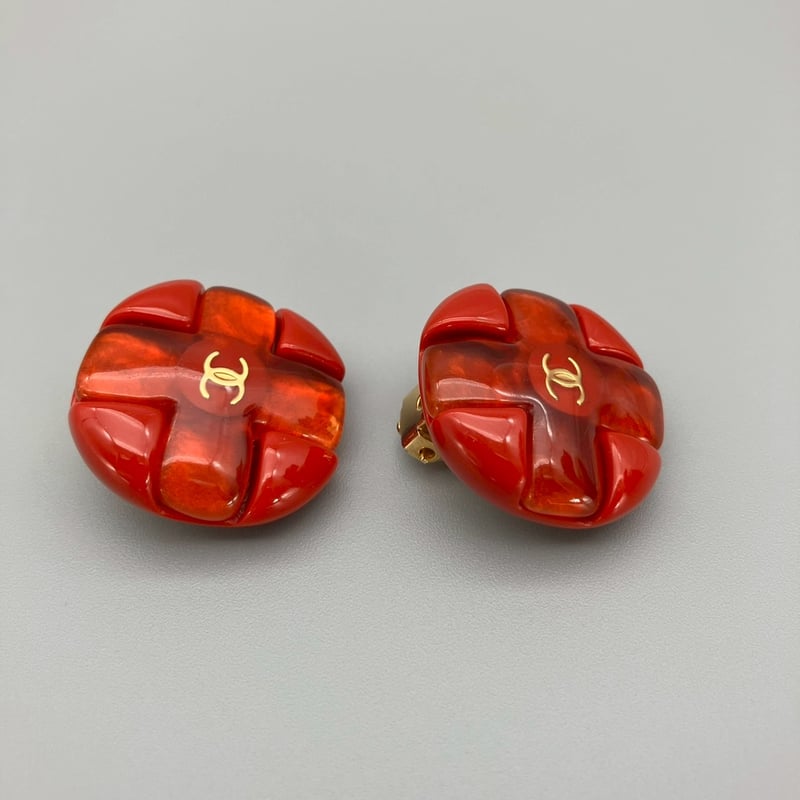 激レア CHANEL ピアス グリポア ココマーク カラーストーン 片耳 CHANEL (シャネル) ヴィンテージ カラーストーン グリポア ココ