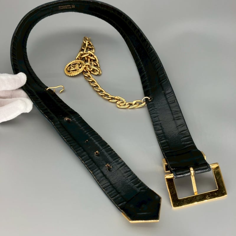 希少 シャネル ココマーク ロゴ ヴィンテージ レザー チェーンベルト CHANEL (シャネル) ヴィンテージ ココマーク ロゴ チェーン ベルト