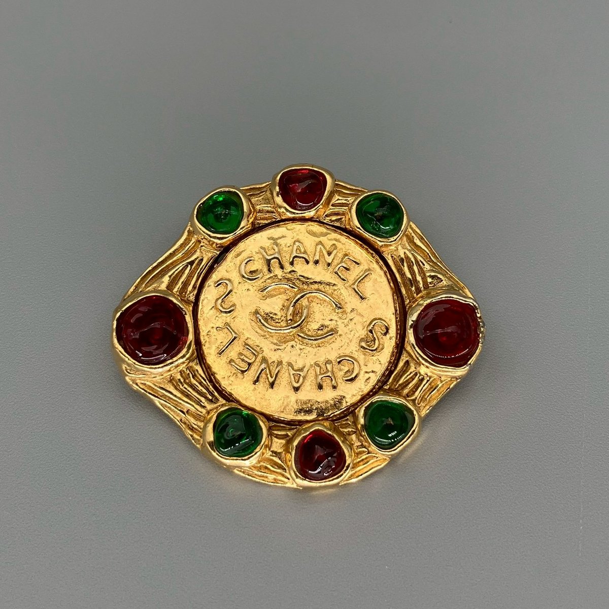 CHANEL (シャネル) ヴィンテージ カラーストーン グリポア ココマーク