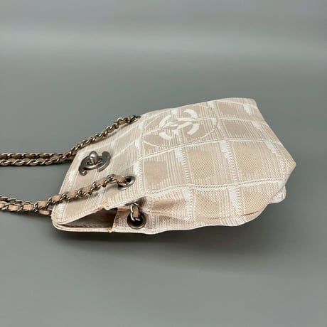 CHANEL (シャネル) ヴィンテージ ニュートラベルライン ターンロック ココマーク ミニバッグ ハンドバッグ