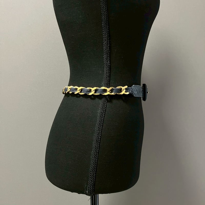 CHANEL 31 RUE CAMBON  チェーンベルト ヴィンテージ CHANEL (シャネル) ヴィンテージ 31 RUE CAMBON レザー チェーン ベルト