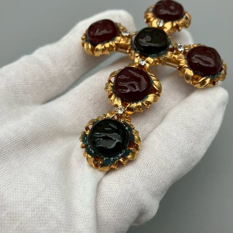 CHANEL (シャネル) ヴィンテージ カラーストーン グリポア ラインストーン クロス 十字架 ブローチ