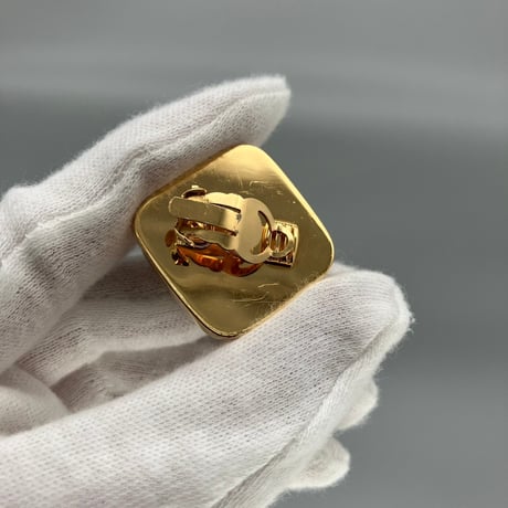 CHANEL (シャネル) ヴィンテージ ターンロック ひし形 パール イヤリング