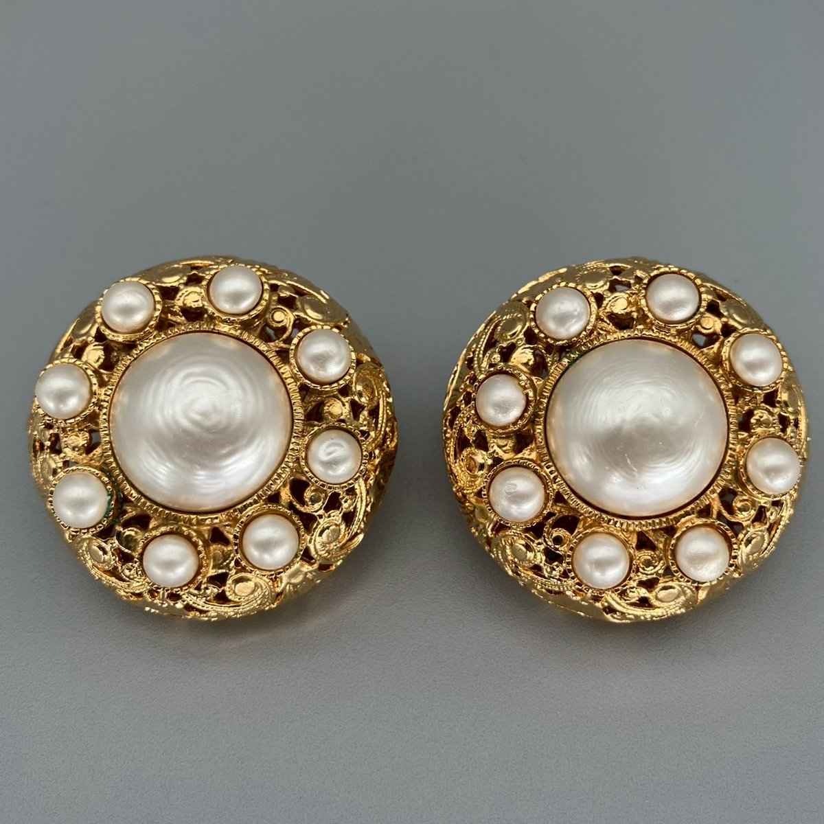 イヤリング・CHANEL・ヴィンテージ CHANEL(シャネル) 70's coco mark rhinestone earrings ココ